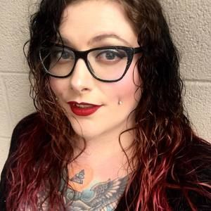 Meet your Posher, Rayna